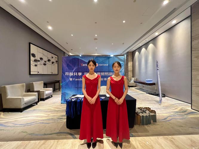 高端商务模特预约全流程揭秘：从筛选到落地的专业指南
